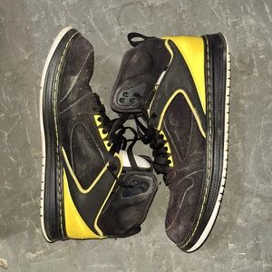 Jordan3 black and yellow
